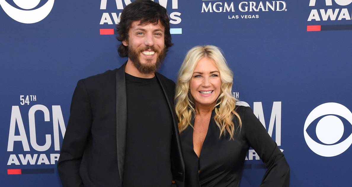 It Was Love At First Sight For Chris Janson and Kelly Lynn - Country Now
