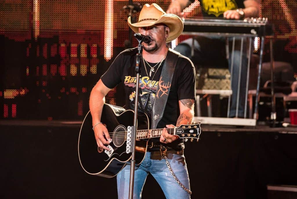 ROCK N' ROLL COWBOY TOUR KICKS OFF IN JULY - Jason Aldean