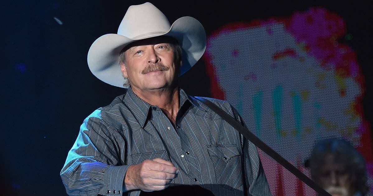 Alan Jackson Tests Positive for COVID-19, Cancels Kansas City Concert –  Billboard