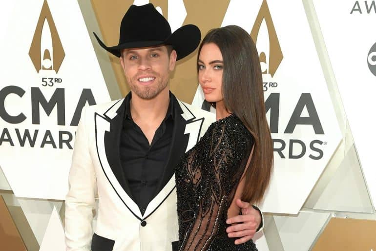 Dustin Lynch Confirms He Has a Girlfriend Country Now