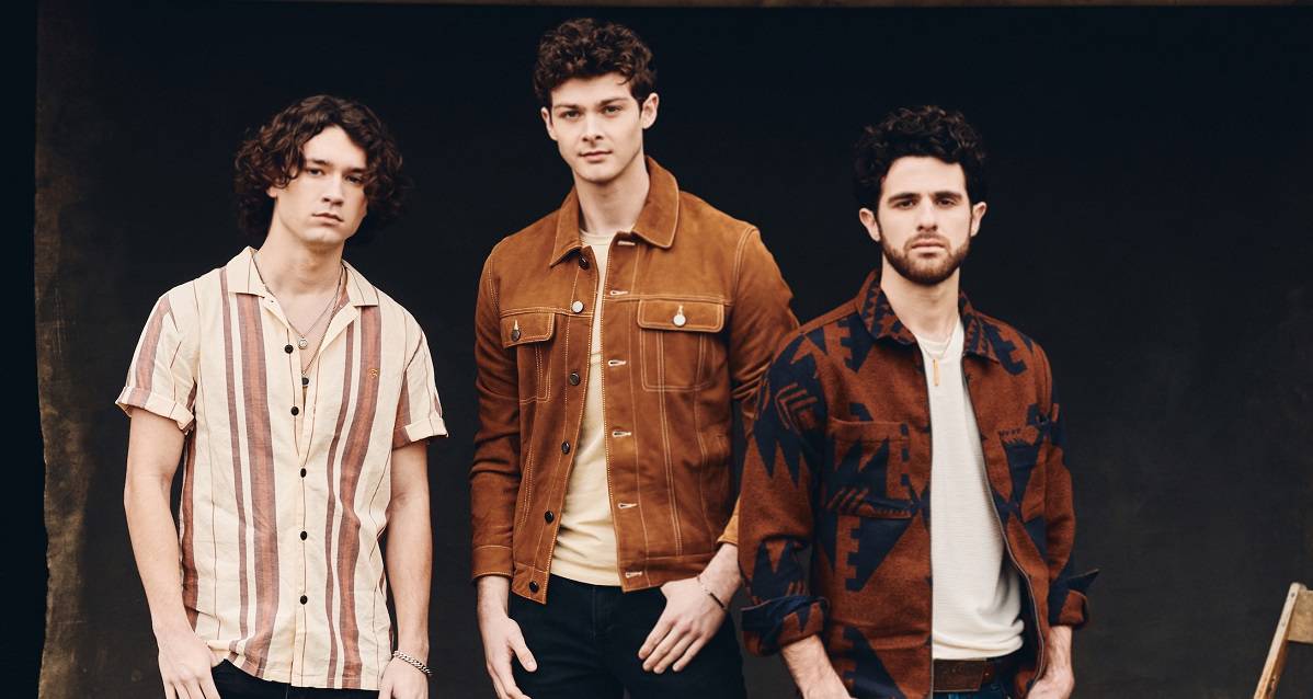 Restless Road Re-Creates Their Real-Life First Dates In 'One Step Ahead ...