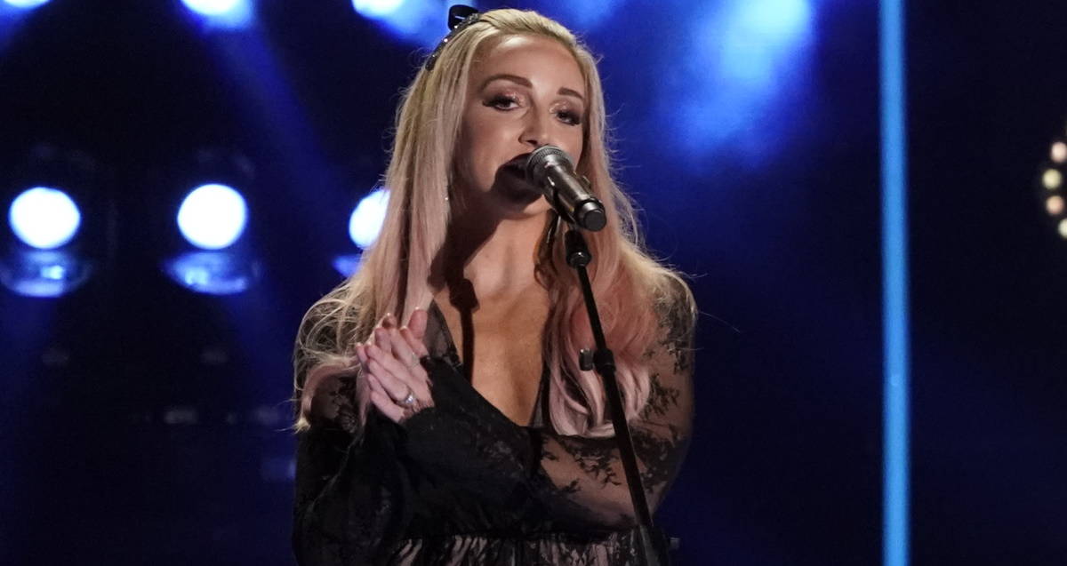 Ashley Monroe Reveals Cancer Diagnosis I Start Chemo Tomorrow 