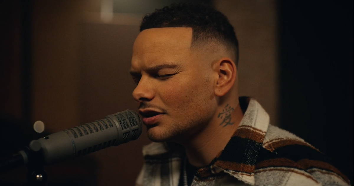 Kane Brown Proves His Country Roots with Sorrow Filled New Track, 'Whiskey Sour' - Country Now