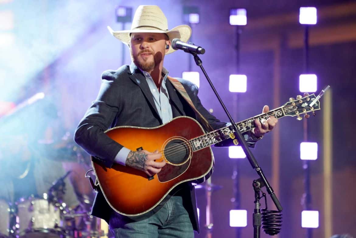 WATCH: Cody Johnson Delivers Chilling Acoustic Performance Of "'Til You ...