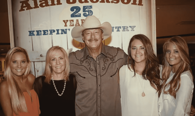 Alan Jackson To Become First-Time Grandfather - Country Now