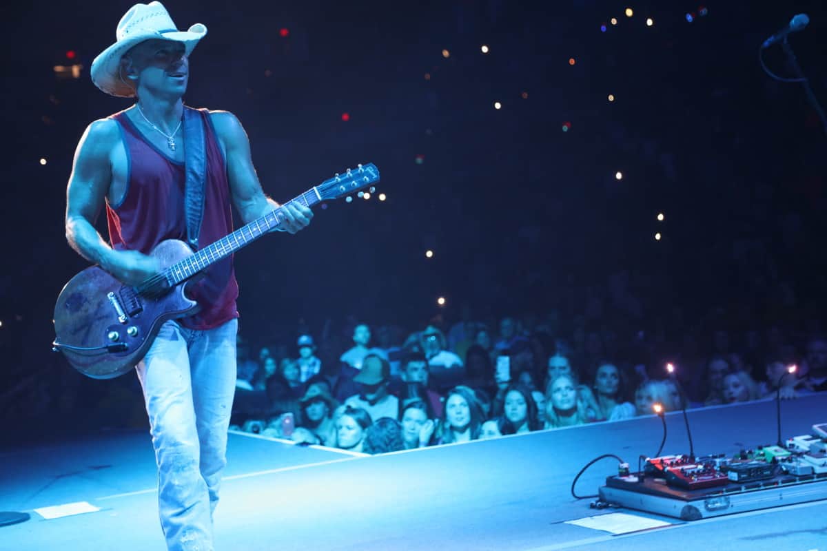 Kenny Chesney; Photo by Jill Trunnell