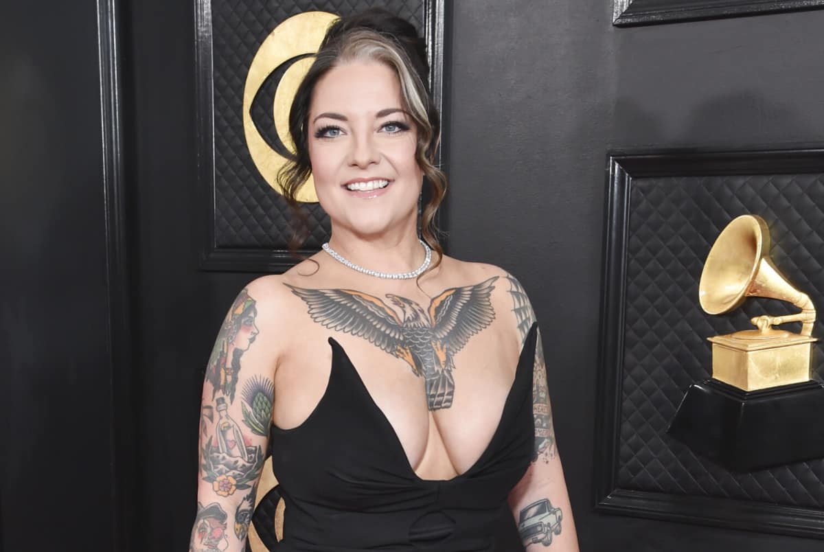 Ashley McBryde's Strapless GRAMMY Dress Inspires 'Ashley, Put Your Bra