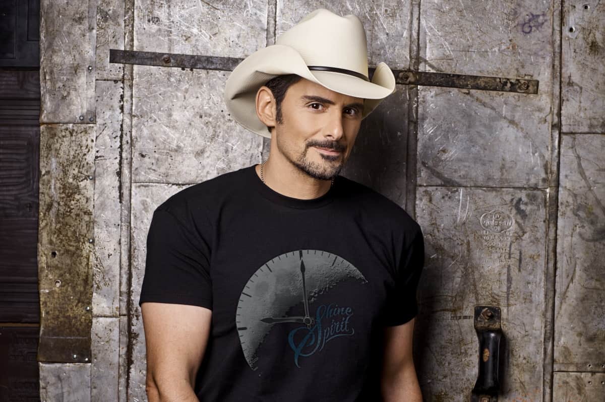 Brad Paisley's New EP 'Son Of The Mountains: The First Four Tracks