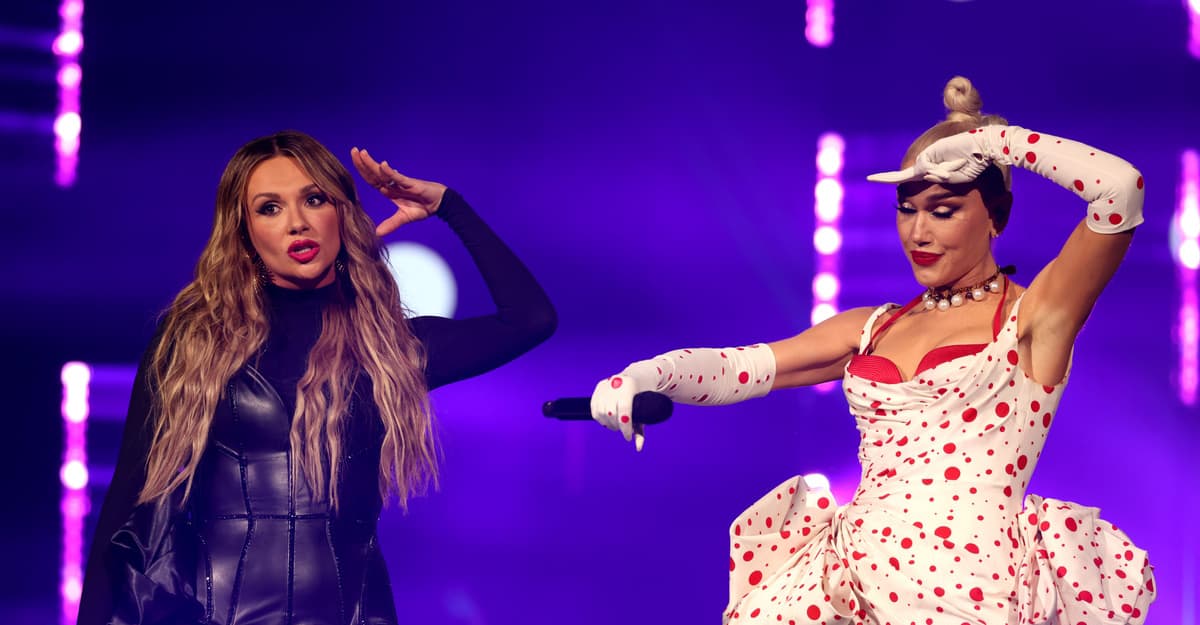 WATCH: Carly Pearce Steps Out Of Her 'Comfort Zone' For Gwen Stefani Duet  At CMT Music Awards - Country Now