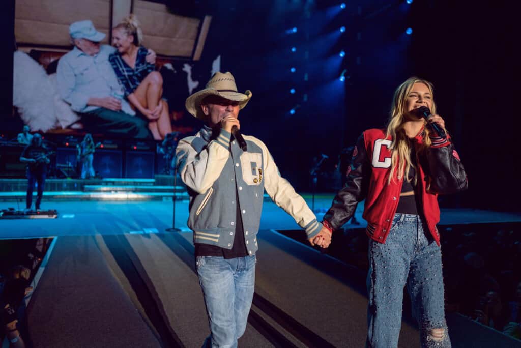 Kenny Chesney And Kelsea Ballerini Celebrate End Of I Go Back Tour With