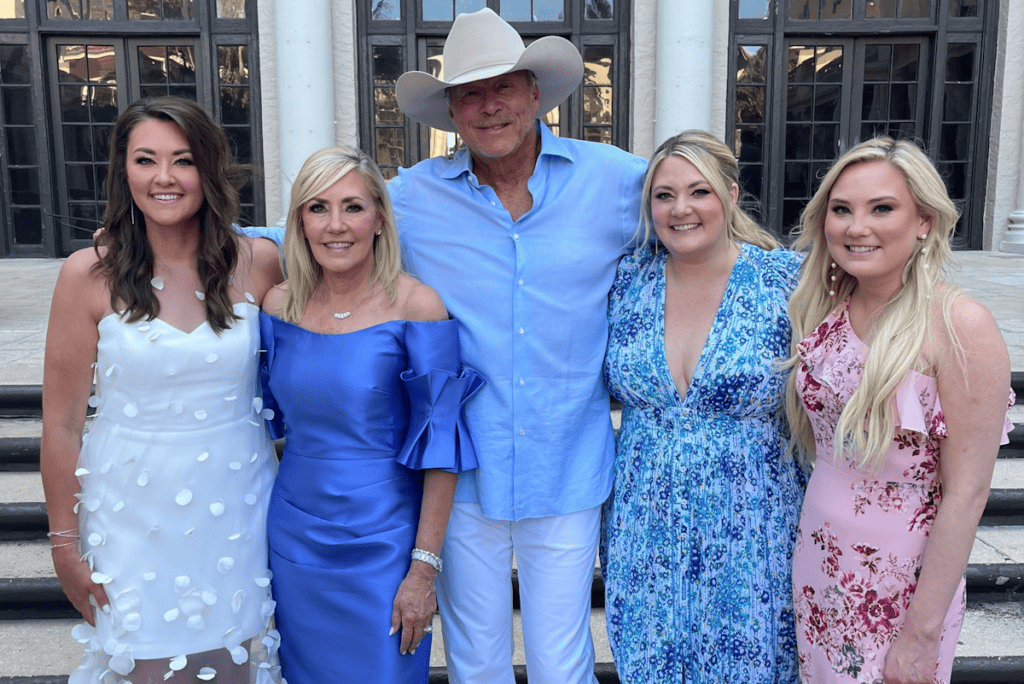 Country Music Memories: Alan Jackson Marries Denise Jackson