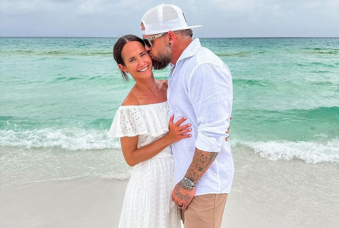 Brantley Gilbert And Wife Amber Celebrate Eight Years Of Marriage: 'So ...