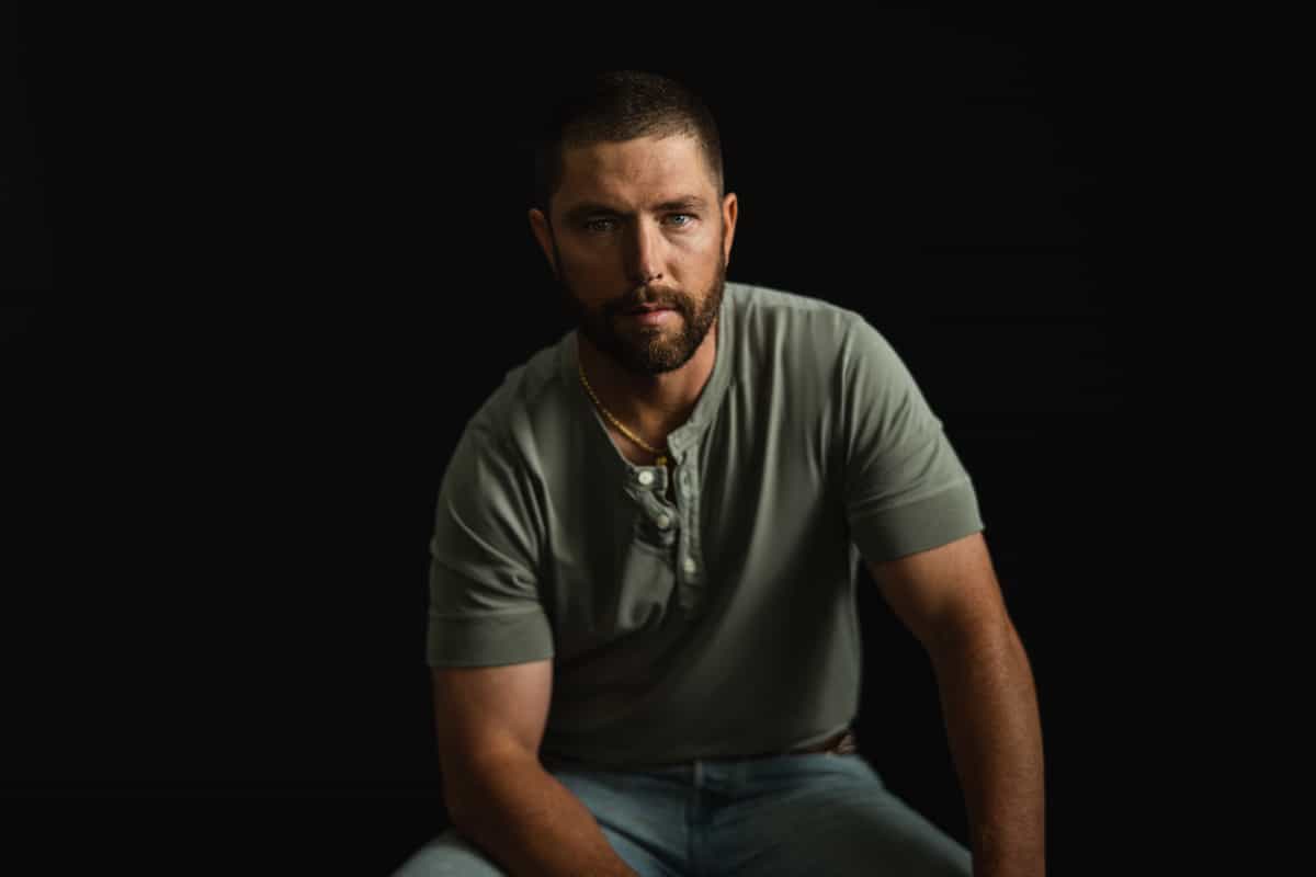 Riley Green Joins Red Light Management