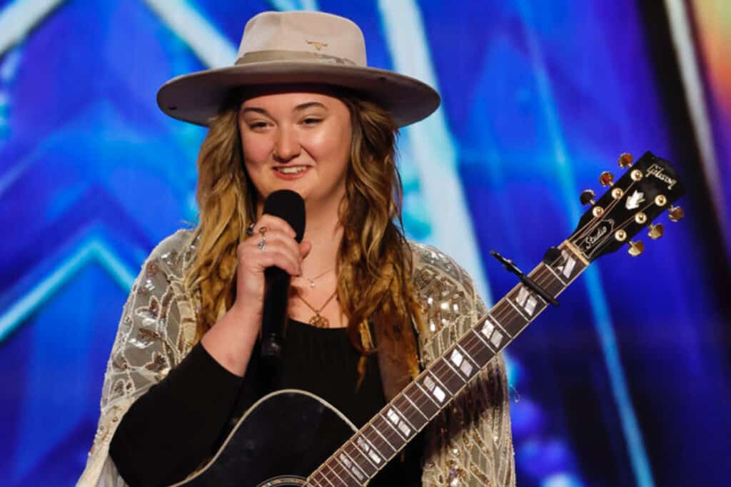 WATCH Soulful Country Singer Dani Kerr Nerves To Win Over