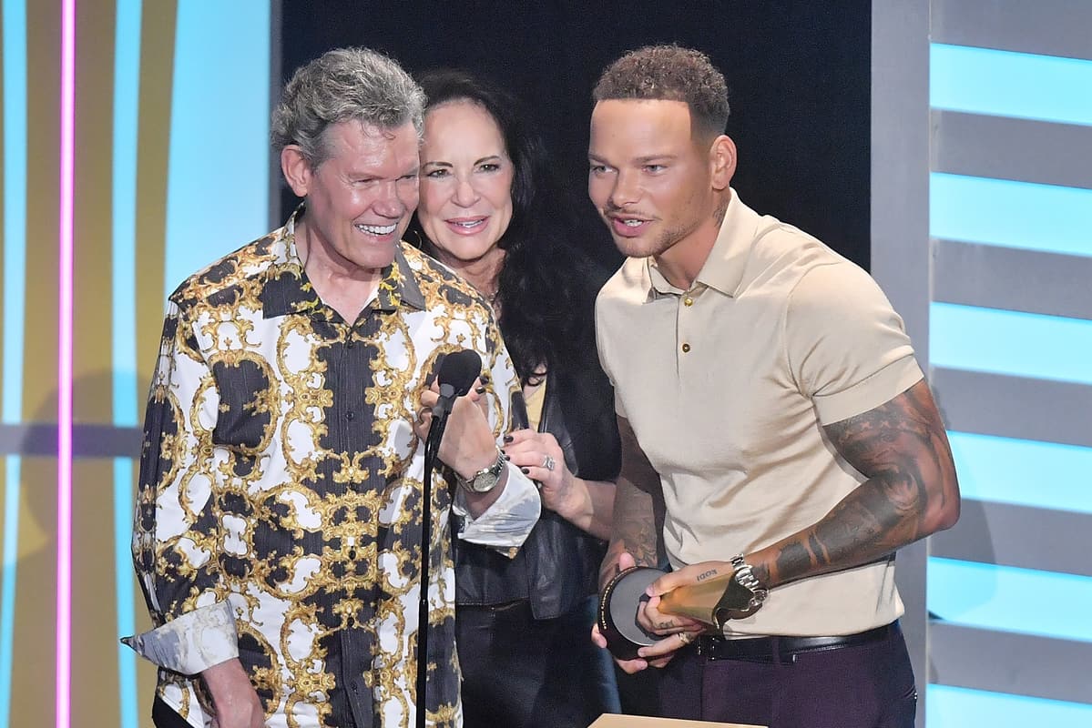 Randy Travis And Wife Mary Reflect On Friendship With Kane Brown In