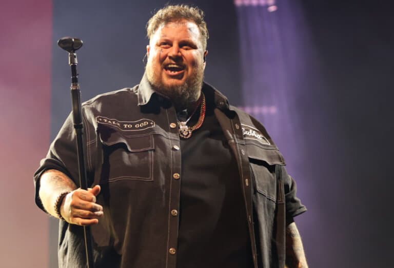 FirstTime Nominee Jelly Roll To Kick Off CMA Awards With MustSee