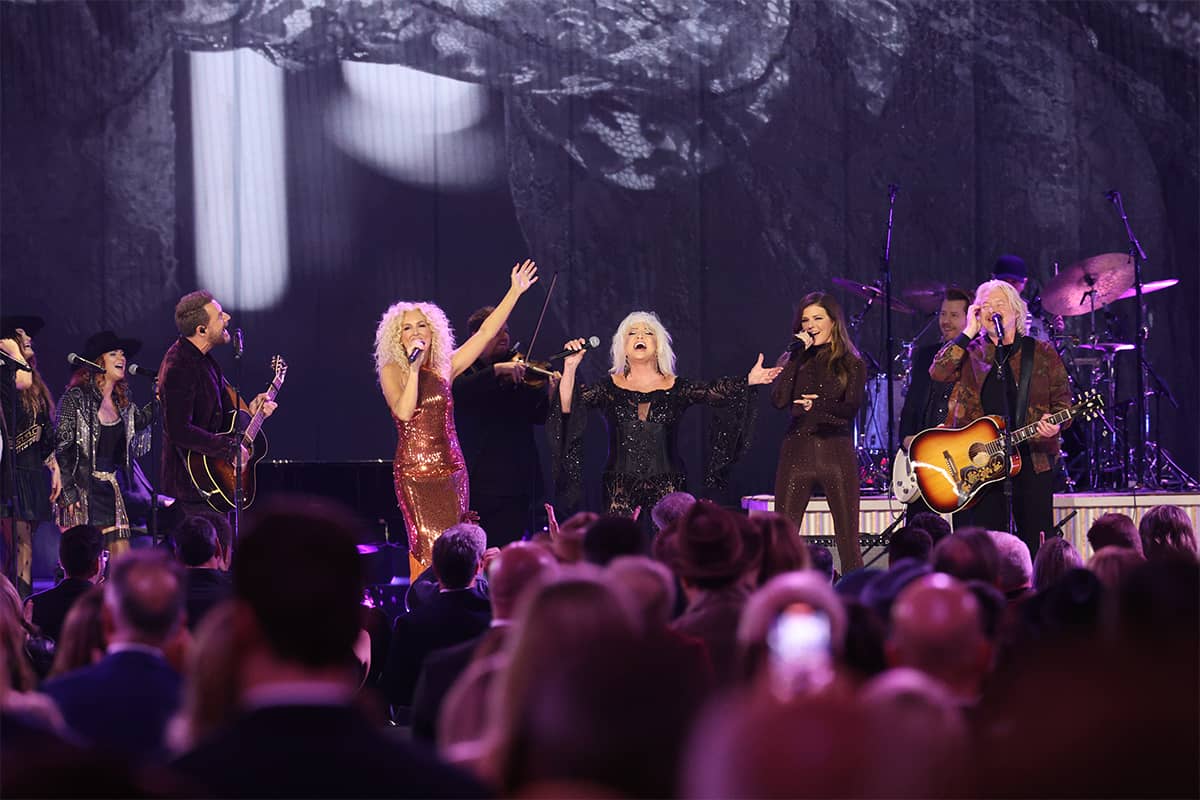 Little Big Town Joins Country Music Hall Of Fame Member Tanya Tucker