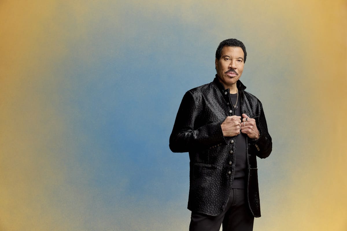 Lion Riche Singer Now Lionel Richie Reveals How He Really Feels About Katy Perry Leaving ...