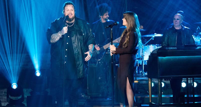 Jelly Roll And Kelly Clarkson Perform 'I Am Not Okay' Duet On 'The Kelly  Clarkson Show' - Country Now
