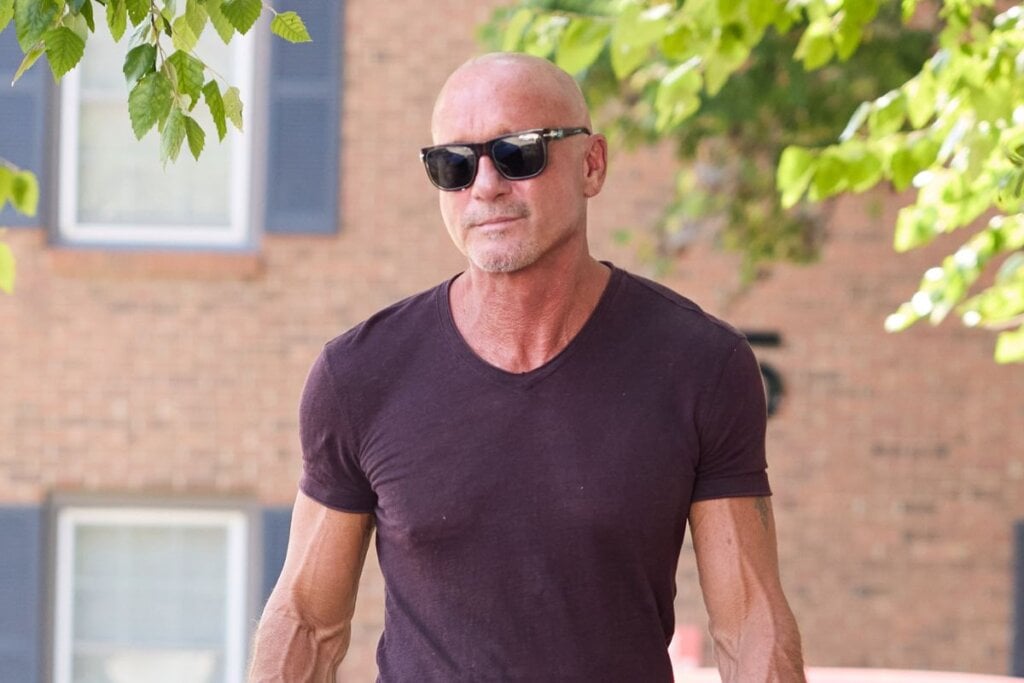 Tim McGraw; Photo by John Shearer