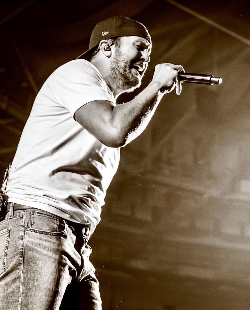 Luke Bryan; Photo by Carrianne Elizabeth Photography