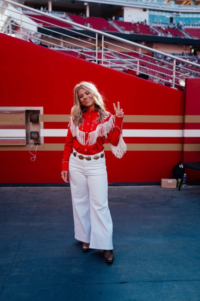 Anne Wilson; Photo by Isaac Apon