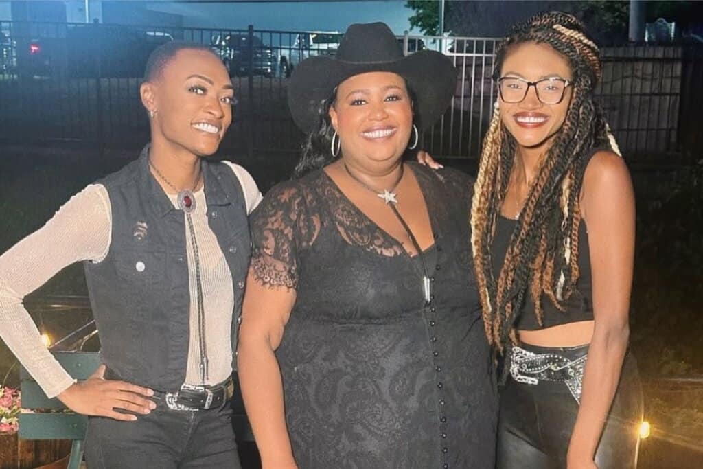 Chapel Hart; Photo Courtesy of Chapel Hart