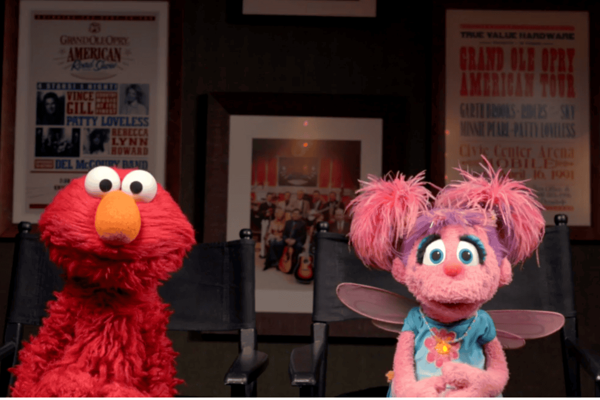 Elmo and Abby Cadabby; Country Now Screenshot