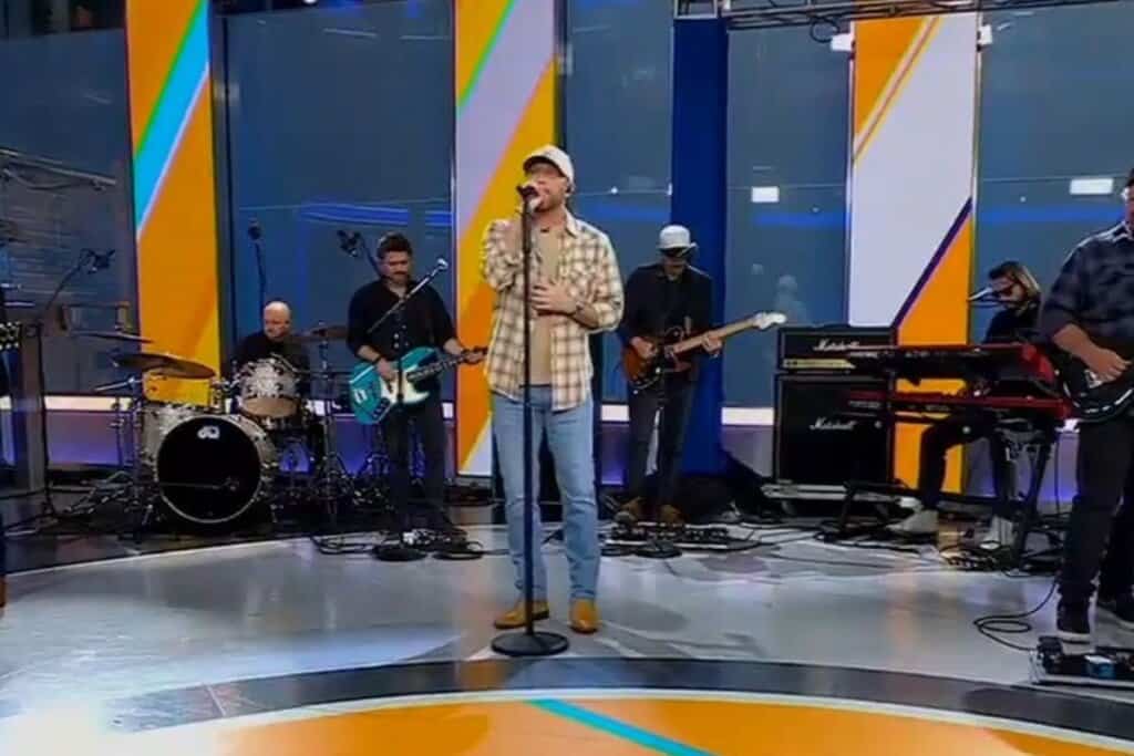 Cole Swindell; Photo Provided