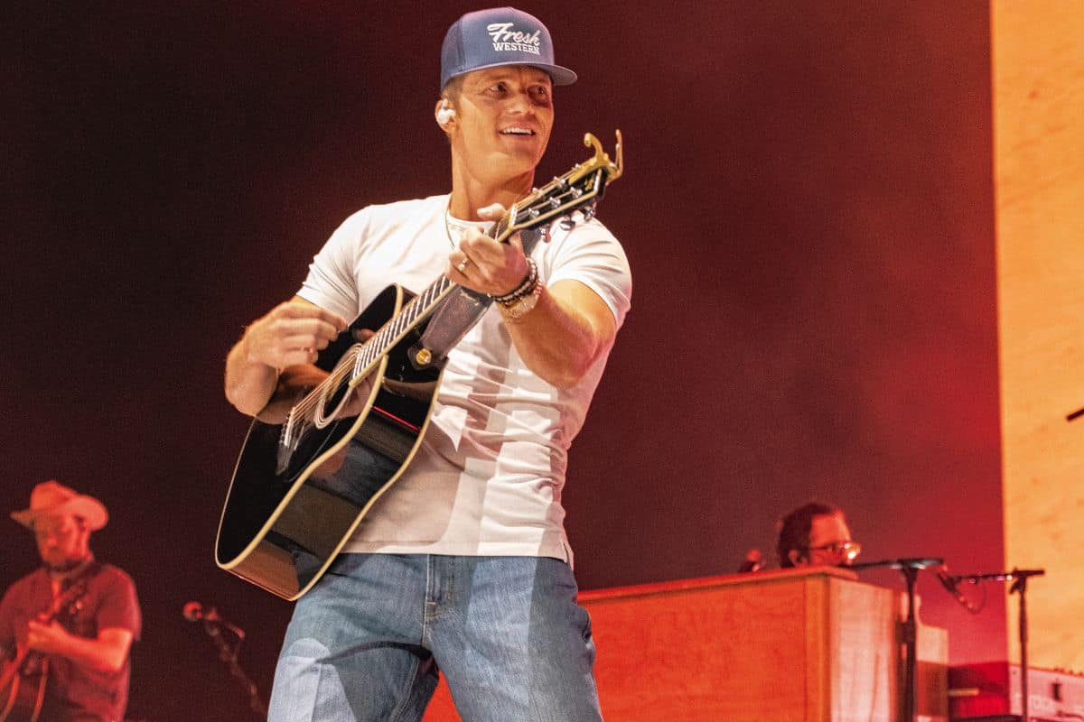 Parker McCollum; Photo by Chris Kleinmeier