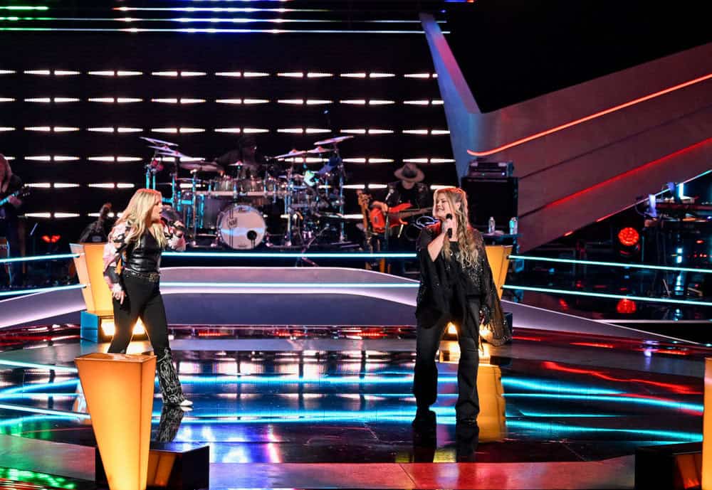 Makenzie Phipps, Lauren Anderson, Niall Horan; Photo by: Griffin Nagel/NBC