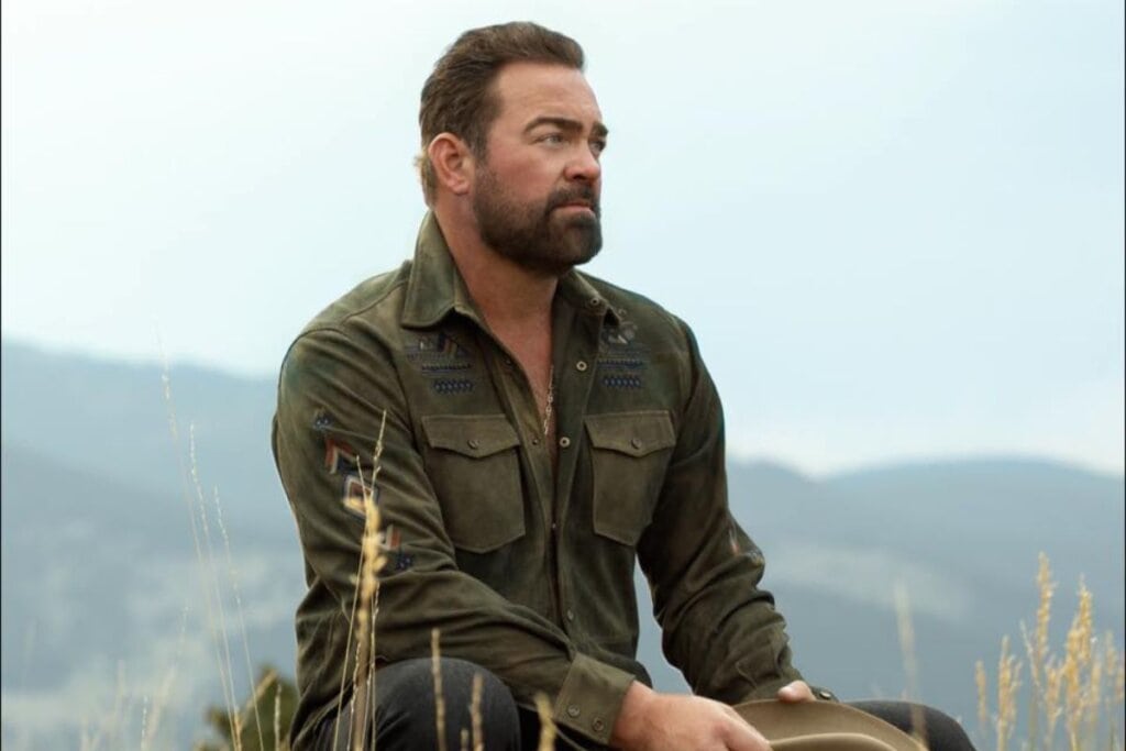 Photo Courtesy of Lee Brice