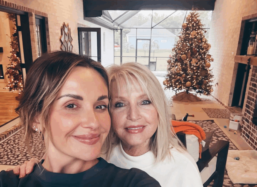 Carly Pearce with her Mom; Photo Courtesy Carly Pearce