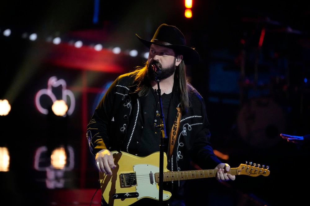WATCH: Aaron Nichols Turns 'The Voice' Stage Into A Honky Tonk With Luke Combs Cover - Country Now