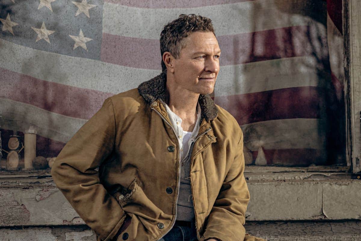 Craig Morgan; Photo by Nate Griffin