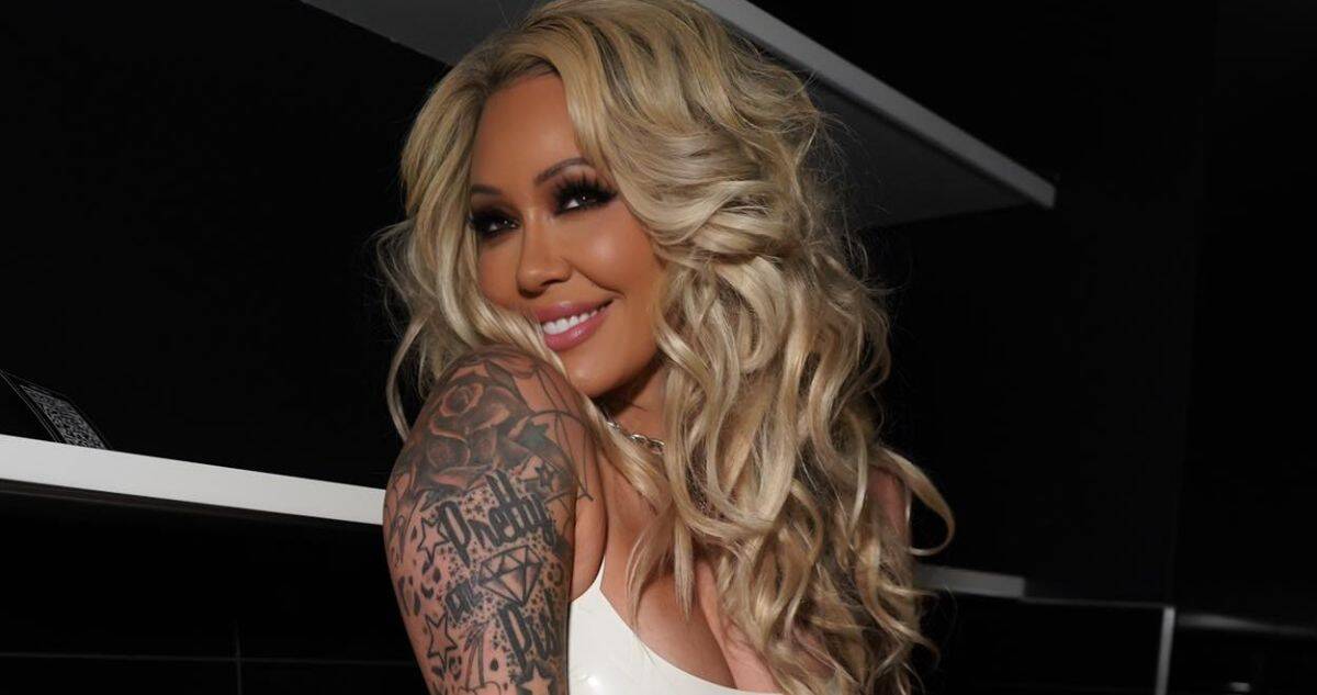 Bunnie XO Announces 2026 Book Tour in Support of Upcoming Memoir