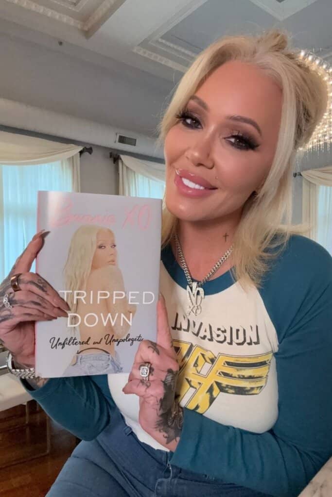 Photo Courtesy of Bunnie XO