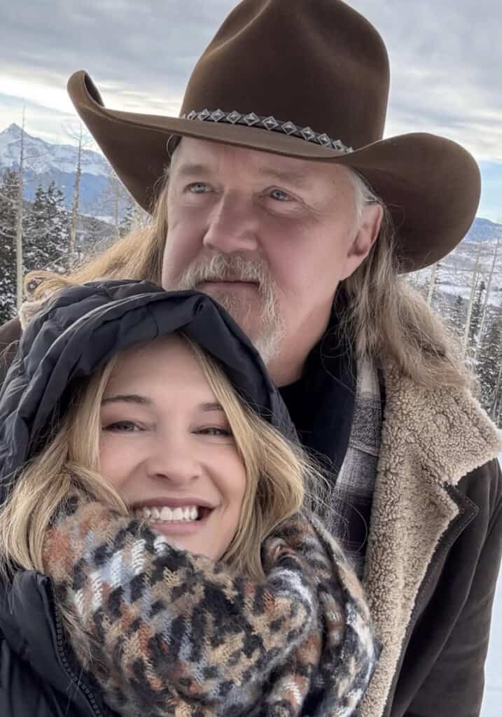 Inside Trace Adkins And Victoria Pratt’s Love Story