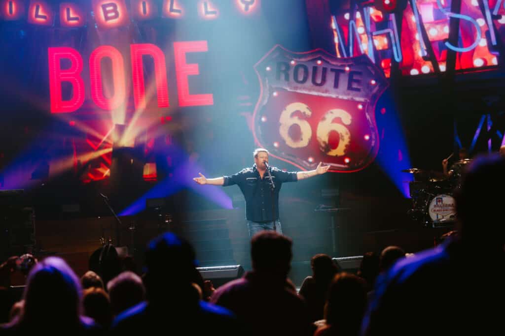 Blake Shelton; Photo by Jamie Wendt