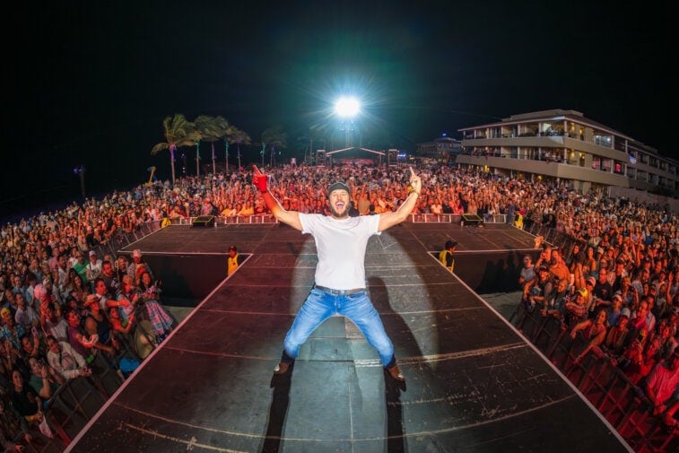 Luke Bryan; Photo by AliveCoverage