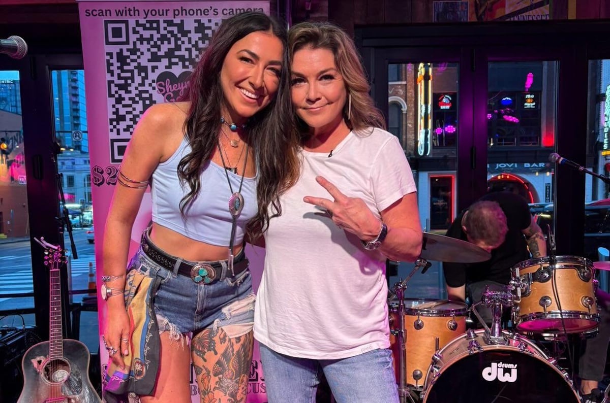 Sheyna Gee with Gretchen Wilson; Photo Provided
