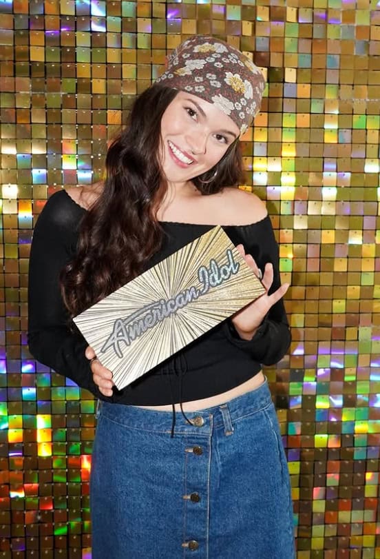 Bella Emry; Photo via Instagram 