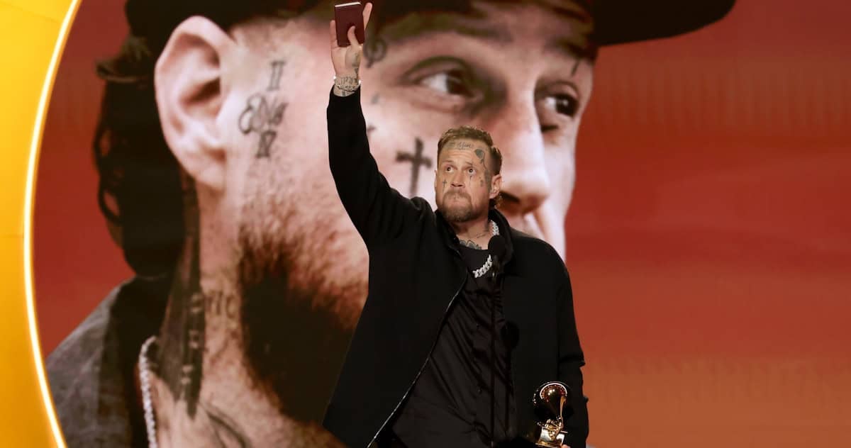 Jelly Roll Delivers Powerful, Faith-Filled Speech After GRAMMY Win for Beautifully Broken - Country Now