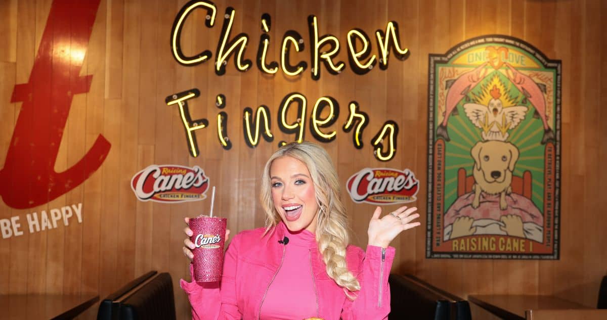 Megan Moroney Surprises Fans with ‘Cloud 9’ Listening Party at Raising Cane’s Times Square