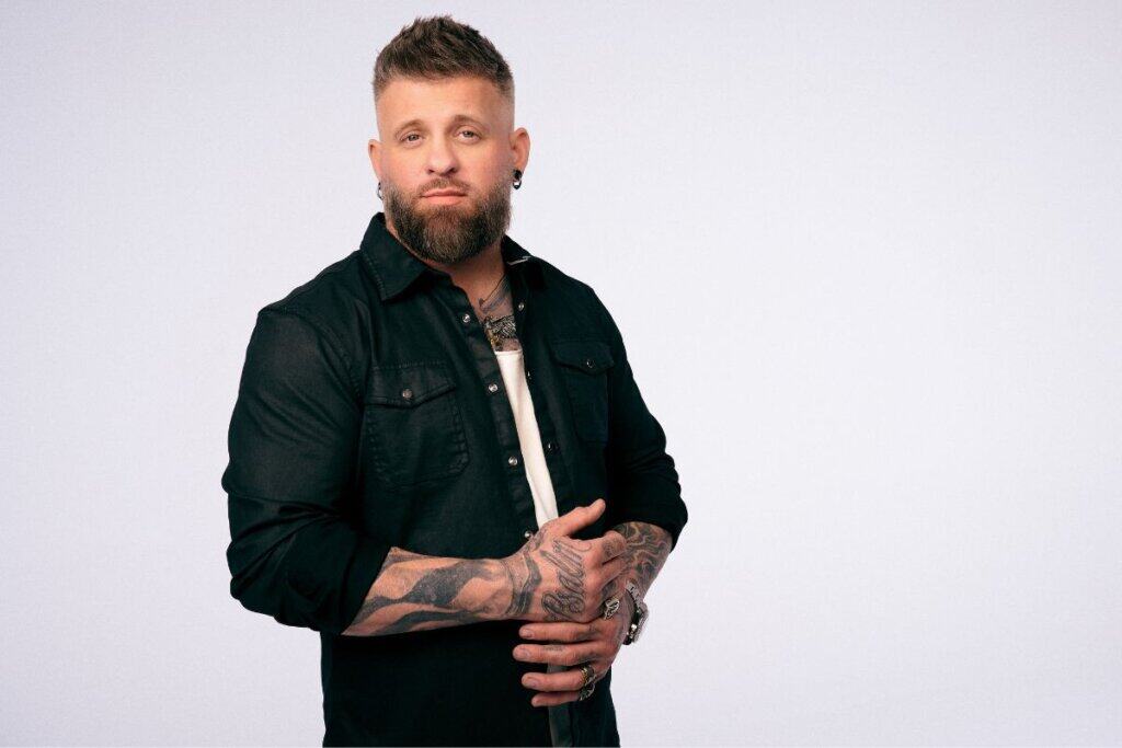 Brantley Gilbert; Photo by Alexa Campbell