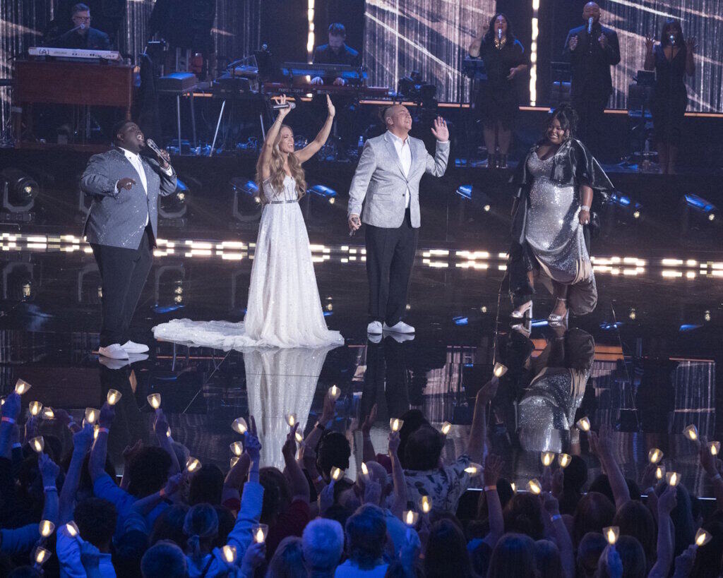 Carrie Underwood May Have Just Given Her Best Performance Ever With āHow Great Thou Artā