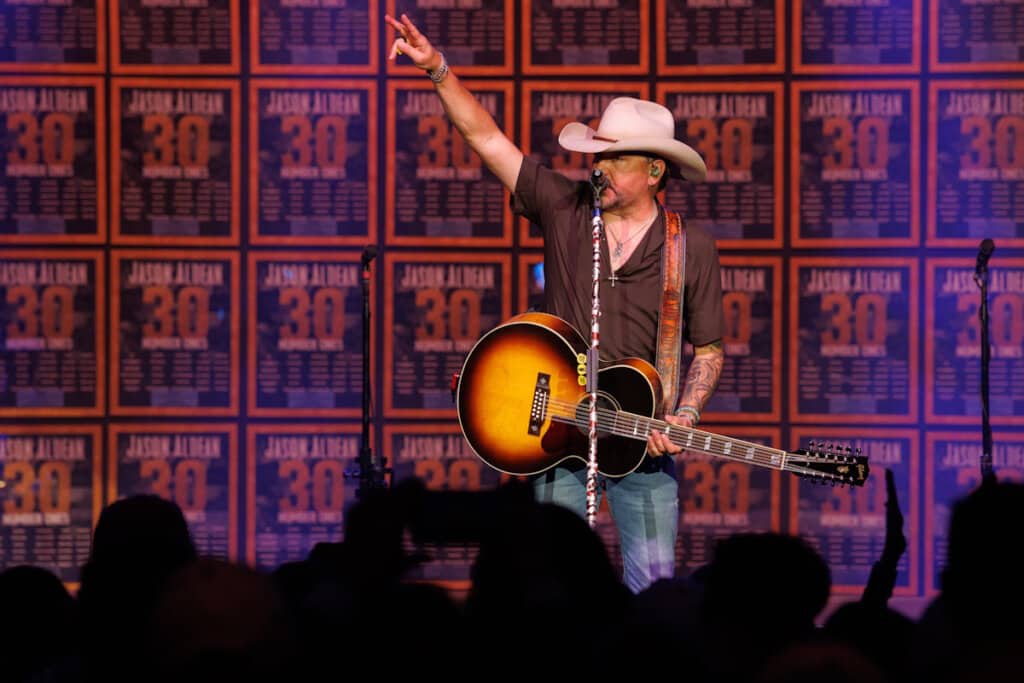 Jason Aldean; Photo by Jeff Johnson