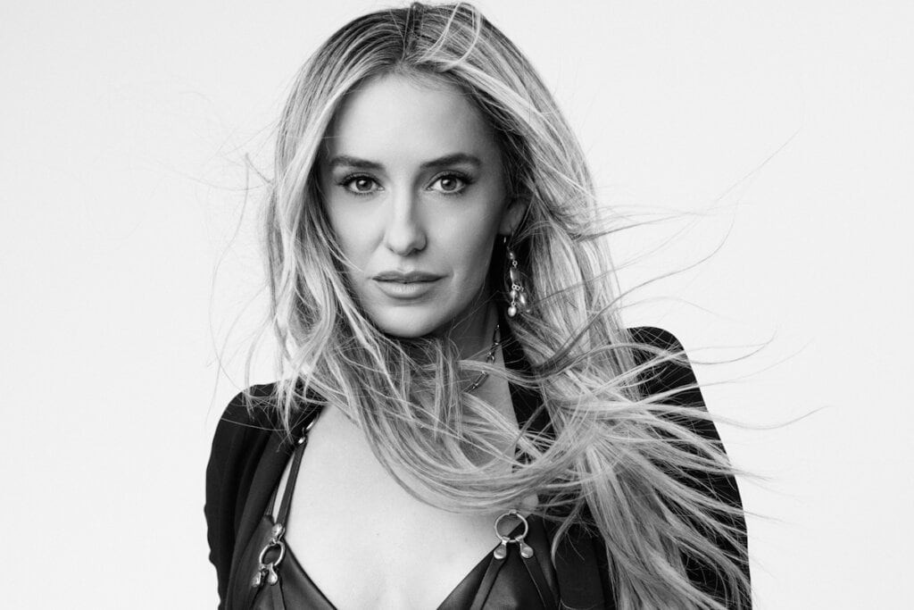 Lainey Wilson; Photo by Cece Dawson
