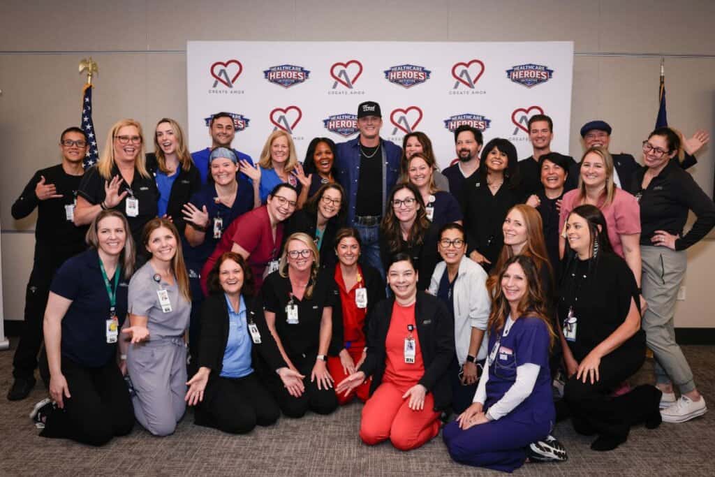 Parker McCollum visiting Memorial Hermann The Woodlands; Photo Courtesy of Create Amor