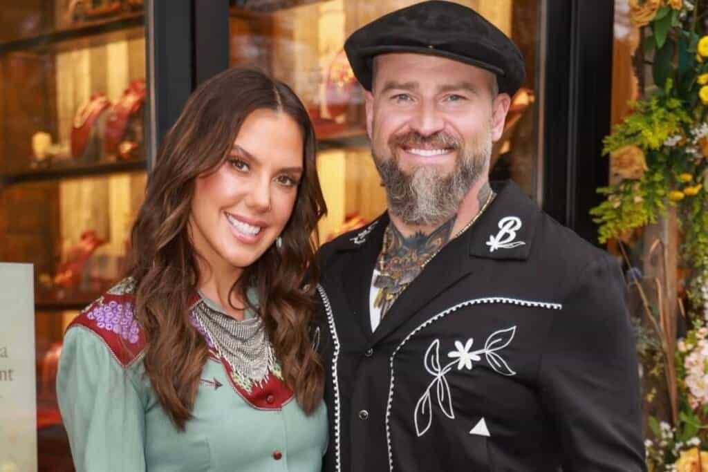 Zac Brown and Kendra Scott Say ‘I Do’ in Private Greece Wedding